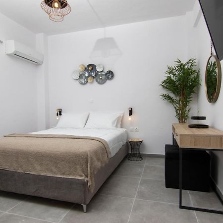 Luxury Apartment In The Center Родос Экстерьер фото